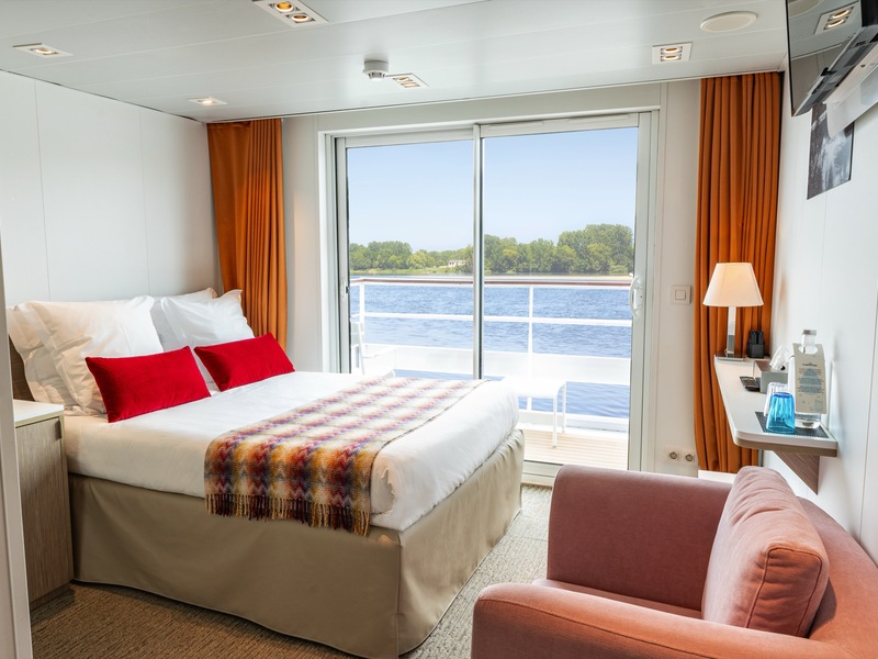 Upper Deck Double Bed Accessible Cabin CAT. B